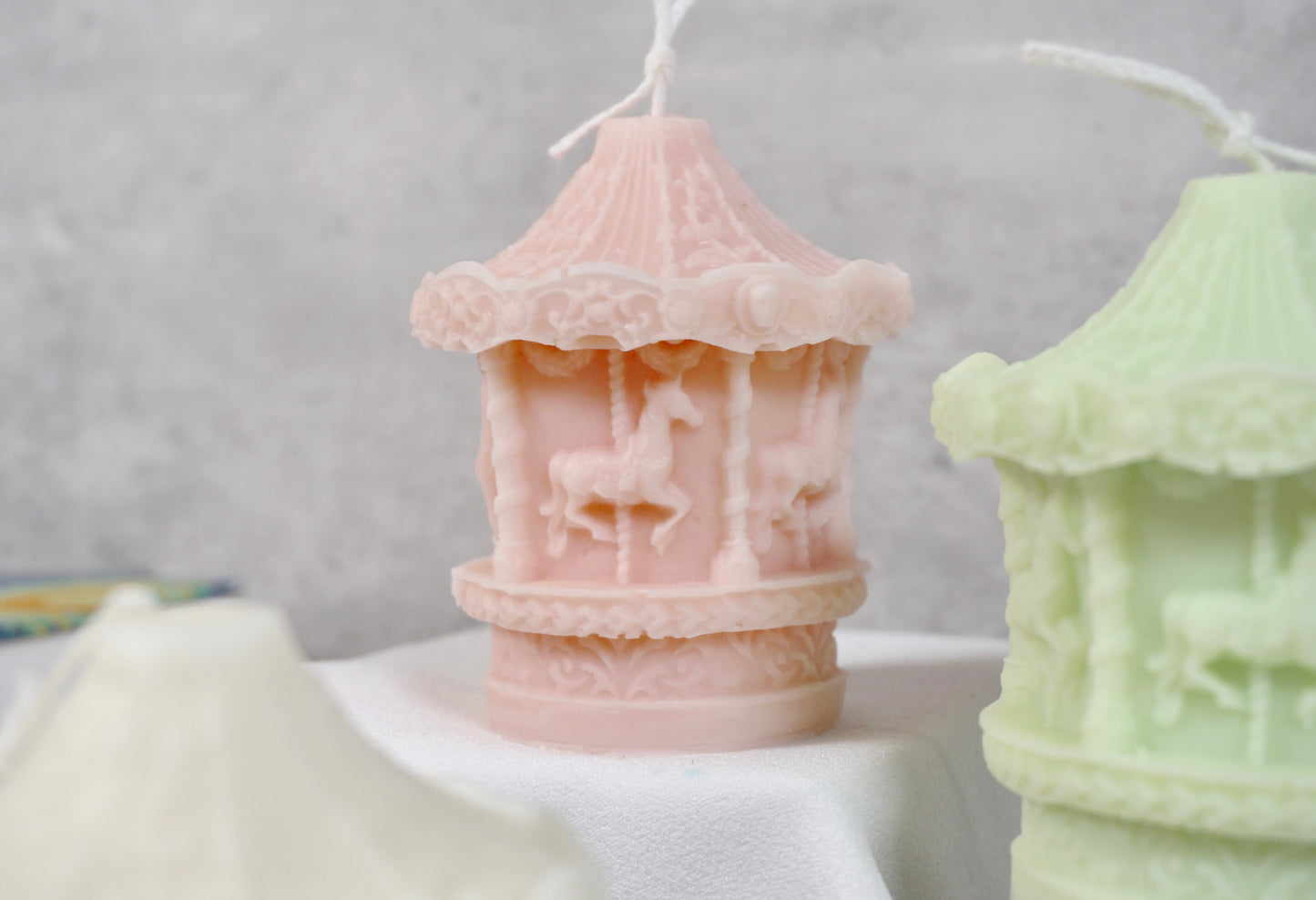 Carousel Candle| 100% Nature Soy Wax & Essential Oil, Merry-go-round Candle, Natural Soy Wax Candle, Kawaii Candle